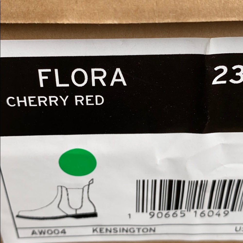 🆕Dr Marten Flora Kensington Cherry 🍒 Velvet NWT - Picture 14 of 16